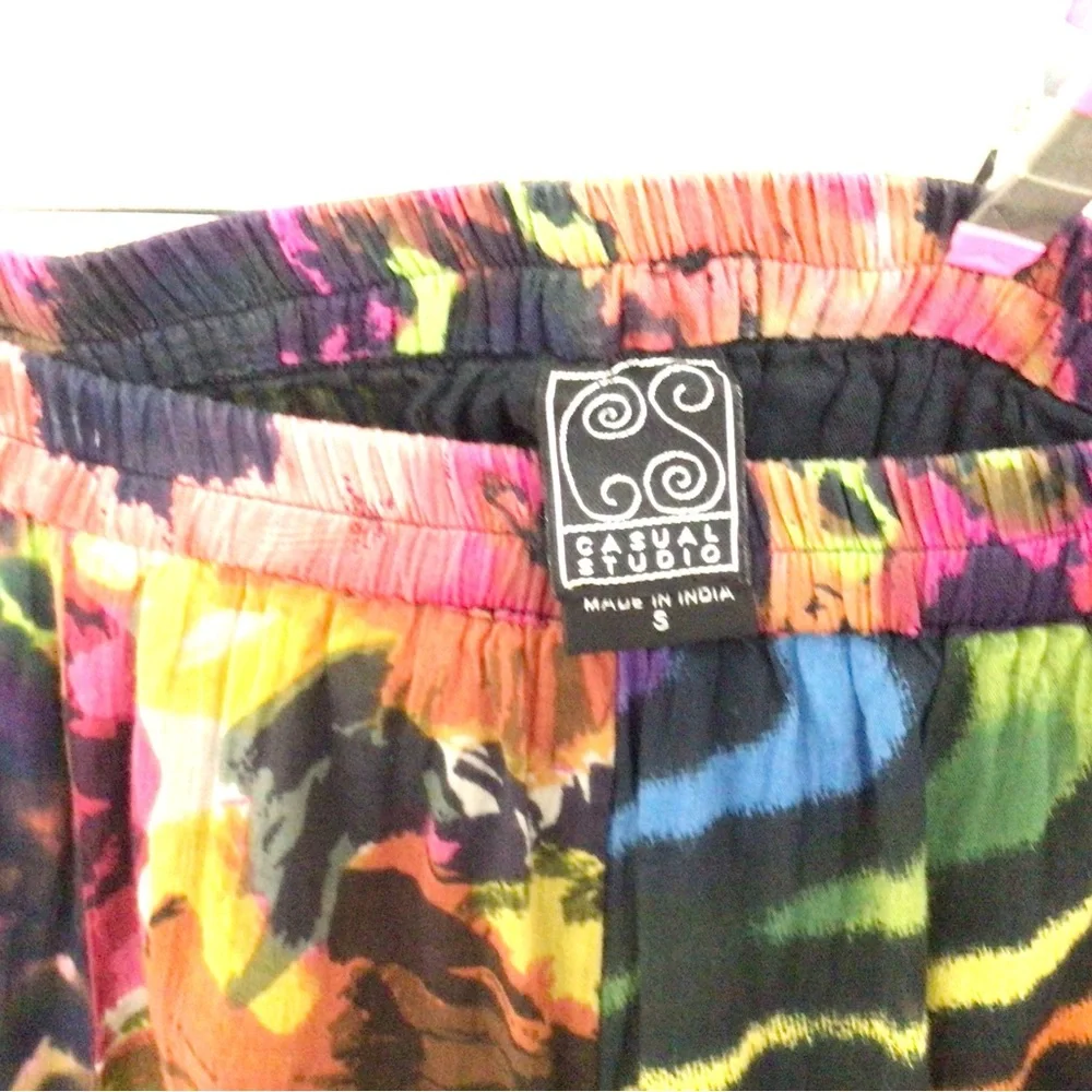 Colorful flare skirt made in India - Picture 3 of 5